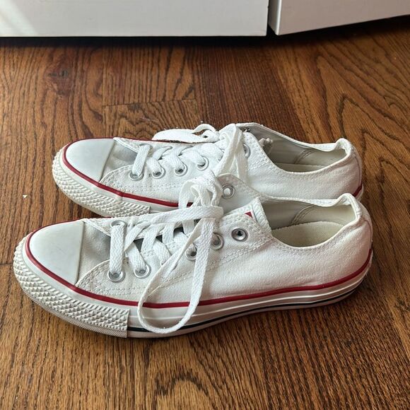 Converse Chuck Taylor All Star Classic Size 7 - Picture 3 of 6